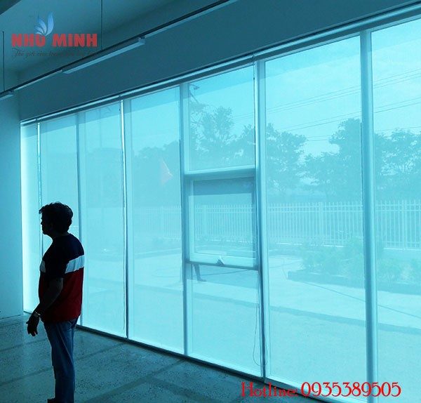 Rèm cửa sổ tại Đà Nẵng - Rèm cuốn lưới màu trắng mã D4013