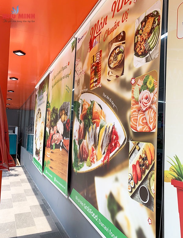 Rèm cuốn in quảng cáo giá rẻ tại Đà Nẵng - Mẫu rèm cuốn in rất nét theo yêu cầu của khách.
