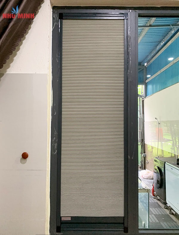 Rèm tổ ong lắp lên kính tại Đà Nẵng - Giải pháp chống nắng, chống nóng tốt nhất hiện nay.