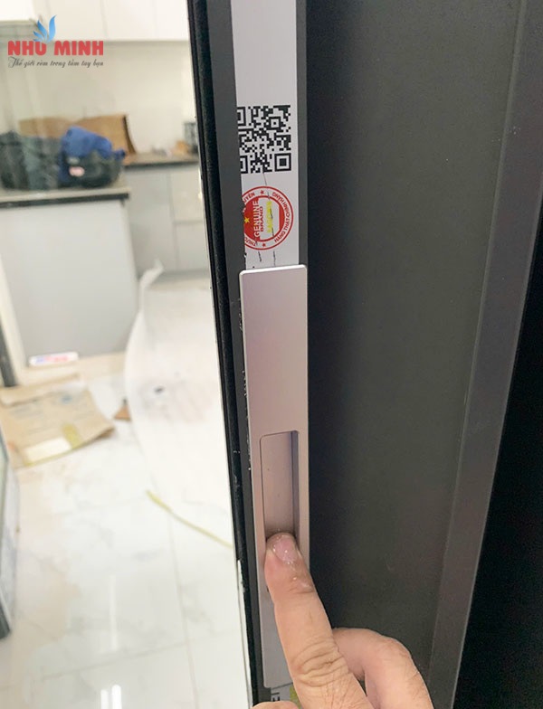 Cửa xếp lá nhôm cao cấp tại Đà Nẵng - Mẫu cửa xếp lá nhôm màu ghi phù hợp cho mọi không gian
