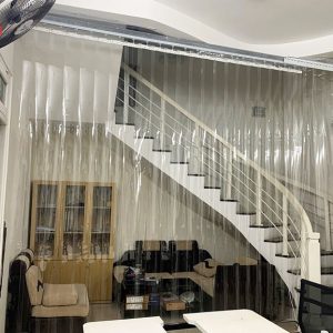 Rèm nhựa pvc ngăn lạnh xếp gọn tại Đà Nẵng - Mẫu rèm nhựa lá bản 20cm, màu trắng trong