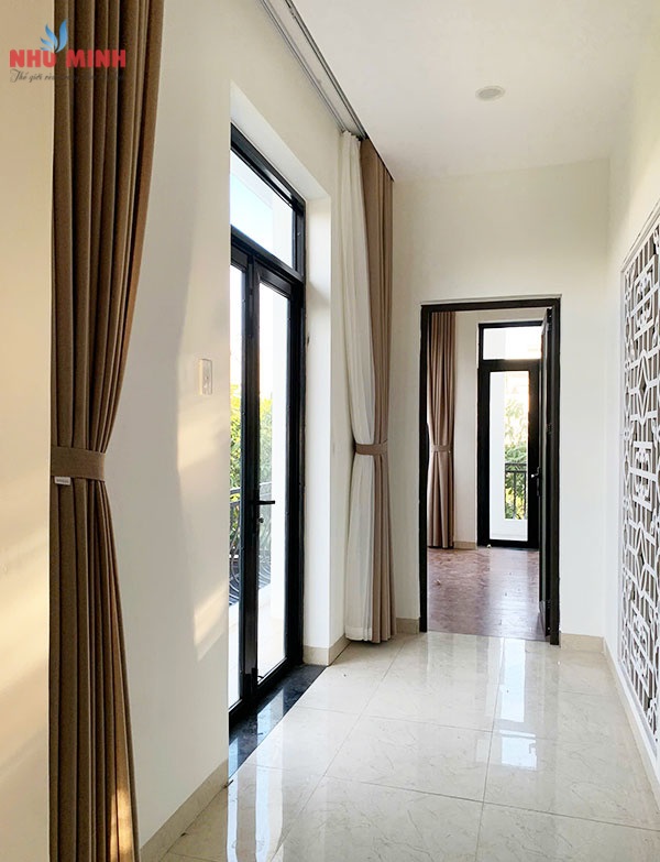 Như Minh thi công rèm vải 2 lớp nhà ở tại Hòa Quý Đà Nẵng