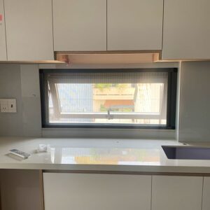 Cửa lưới chống muỗi lắp ô cửa bếp, cửa thông gió phòng tắm tại Đà Nẵng
