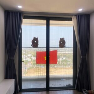Cửa lưới chống muỗi lắp căn hộ tại Đà Nẵng - Mẫu cửa lưới lắp cửa đi ban công