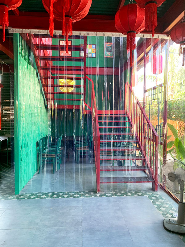Rem nhựa pvc trắng trong bản 20cm.