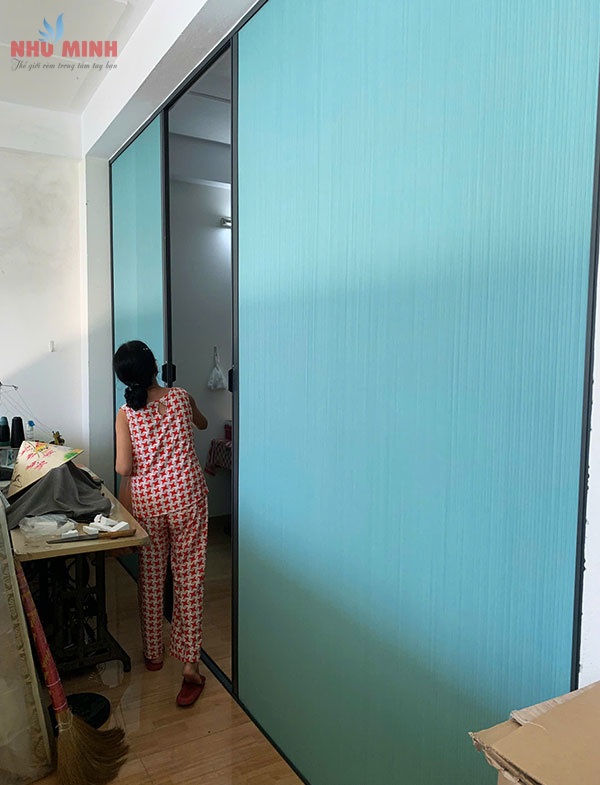 Rèm kéo tổ ong tại Đà Nẵng - Mẫu rèm tổ ong màu xanh ngọc mã NM007